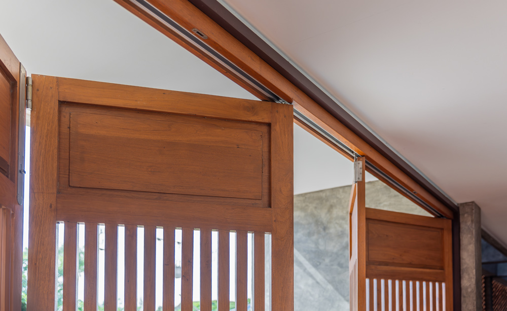 Close-up of custom timber bifold doors Sydney showcasing quality craftsmanship and premium joinery.